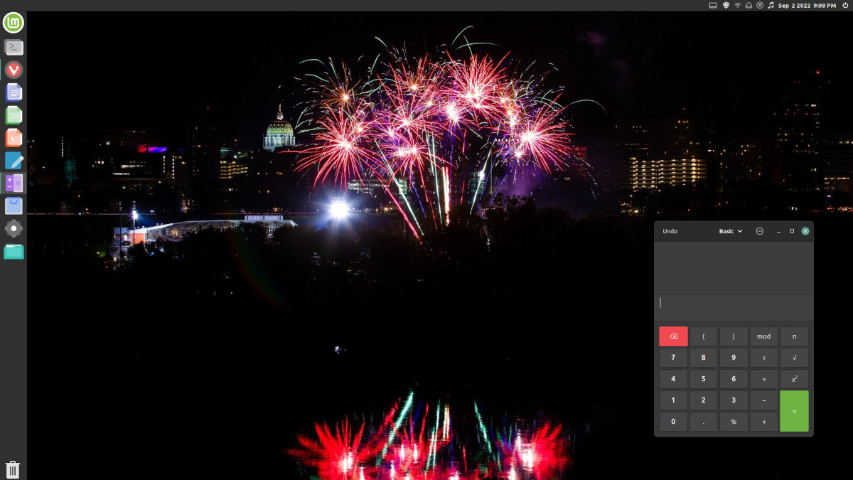 Screenshot of my Linux Mint desktop, showing fireworks over Harrisburg's City Island
