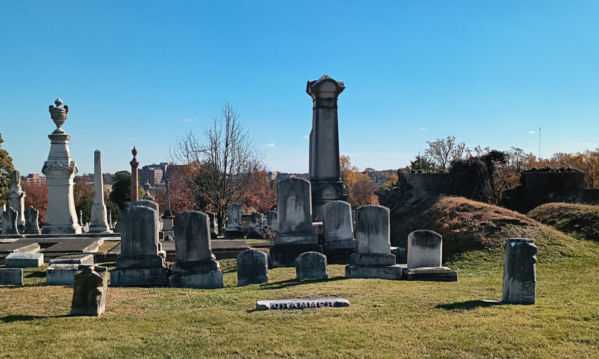 Wide angle view of the Grammer family plot, as described above