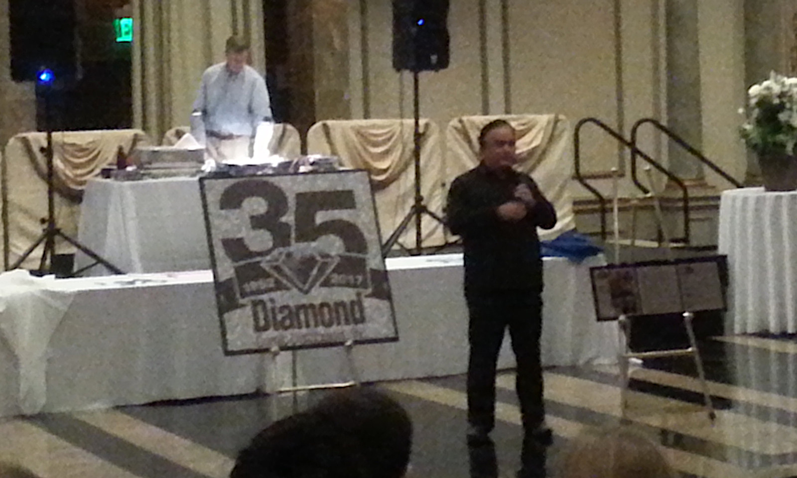 Steve Geppi giving a speech to the audience